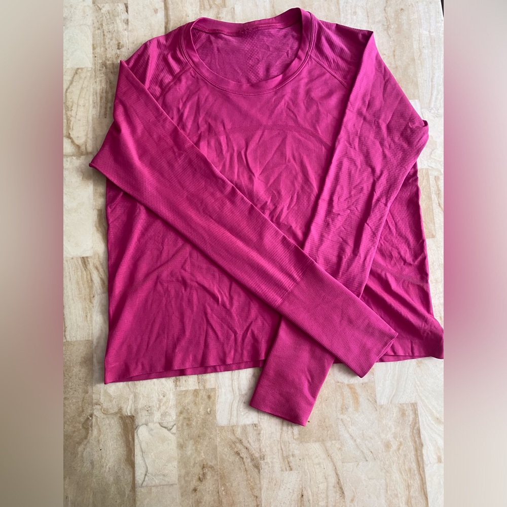 Lululemon sonic pink swiftly tech long sleeve size 14